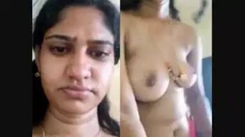 Leaked Video: Hot Desi Bhabhi Flaunts Her Big Boobs in Sensational Show