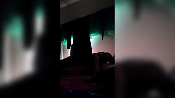 Bangladeshi Couple Caught in MMS Video Scandal: Cute Lovers' Intimate Moment Goes Viral