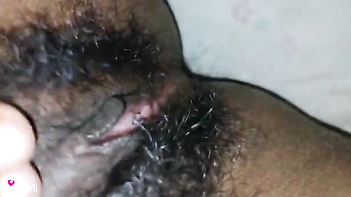 Sri Lankan Woman Ends Boob and Hairy Pussy Play: A Unique Story