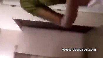 DesiPapa: Watch a Mallu Nurse Change into a Saree - A Unique Experience!