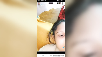 Experience Sensual Livecam Sex with Busty Indian Bhabhi Now!