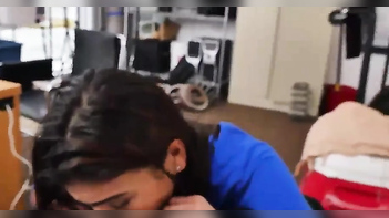 Beautiful Desi Girl Skillfully Sucks Black Xxx Fuckstick In Backroom