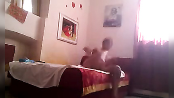 Seductive Indian Girlfriend Enjoys Romance With Experienced Boyfriend