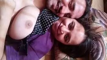 Sensual Desi Babe Gives Herself Up to Passionate XXX Fucker Who Loves to Touch and Kiss Her Tits