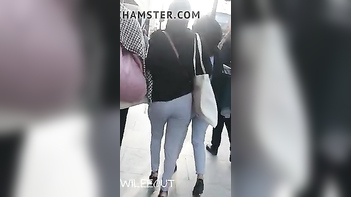 Sultry Hijabi Paki Teenage Booty Jiggling Uncensored