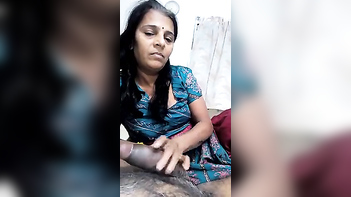 Tamil Aunty Caught Giving Oral Pleasure To Neighbour - Shocking Video Goes Viral