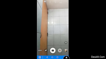 Hot Desi Babe Offers Subscribers Exclusive Access To Her Xxx Nude Titties!