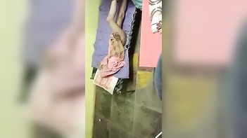 Indian Dehati Couple's Steamy Hot Sex MMS Goes Viral