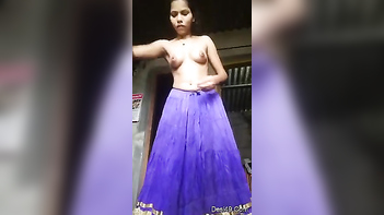 Desi Strips Down to Nothing in Steamy Sex Clip: Watch Her Take Off Each Piece of Clothing One by One!
