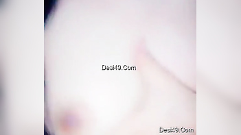 Experience the Excitement of a Desi Webcam Model's Marvelous Tits During a Live Porn Show!