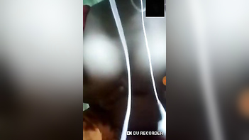 Desi Girl Flaunts Her Beautiful Boobs On Imo Video Call