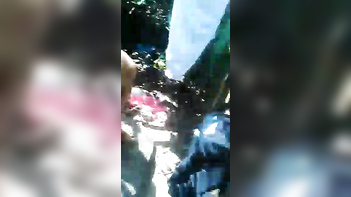 Sri Lankan Couple Caught in Outdoor Sex MMS with Audio Recording