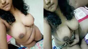 Girl From India Flaunts Her Busty Assets in Xxx Muff Show
