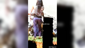 Sexy Girl Flaunts Nude Boobs On Stage During Tip Tip Barsa Pani Performance