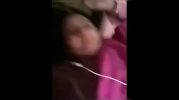 How Desi Woman Overcomes Phone Conversation to Do Xxx Things