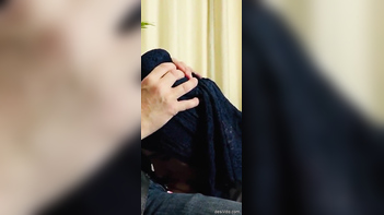 Sensational Video: Indian Hot Hijabi Girl Gives Mind-Blowing Blowjob