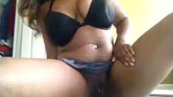 Mallu BBW Aunty's Steamy Cam Sex Session With Husband's Friend Captivates Audience