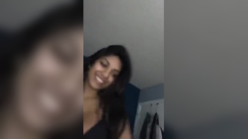 Desi Dancer Could Easily Launch a Porn Career - No Panties Required!