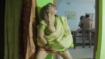 Shocking Indian Xxx Classroom Sex Video Revealed - Unprecedented Video Footage