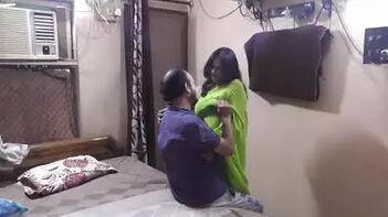 Indian Devor Bhabhi's Secret Sex Romance Going Viral With Hindi Audio - Shocking Video!