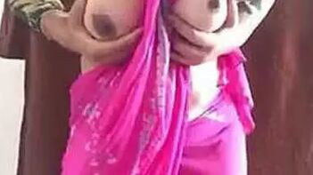 Indian Girl In Pink Sari Airs Her Curves in Xxx Video Clip