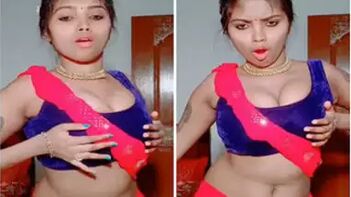 Watch This Desi Chick Dazzle In A Sari As She Joyfully Moves Her Body Provocatively
