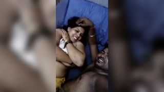 Allahabad BIG BEAUTIFUL WOMAN aunty with her secret paramour absence of hubby