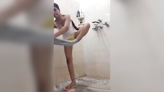 Cute Indian girl shows her boobs and pussy