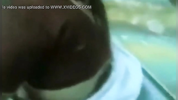 Tantalizing Bengali Boudi Gives Hot Blowjob in White Saree!