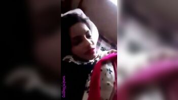 Sizzling Hot: Watch Nepali Bhabhi's Sexy MMS with Her Driver!