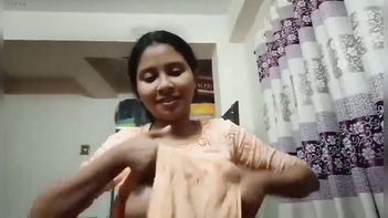 Watch Now: Hot Indian Wife Flaunting Her Sexy Boobs in Tube Video