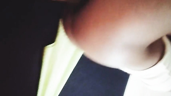 Sinhala Girl Enjoys Morning Sex and Cumshot