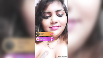 Experience Sensual Beauty with Topless Indian Aunty - XXX Fans Invited to Watch on Indian Porn Tube