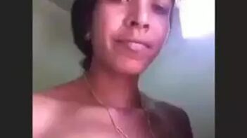 Watch Indian Bhabi Fingering Hard in this Hot Porn Tube Video!