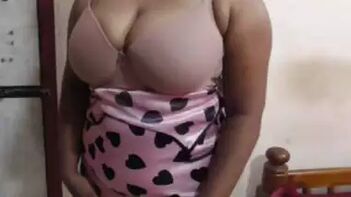 Sizzling Desi Bahbi in Steamy Sucking and Fucking Video - Indian Porn Tube