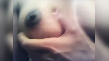 Watch This Indian Beauty Flaunt Her Assets in This Racy Porn Tube Video!