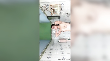 Watch a Beautiful Desi Boudi Bathing in this Indian Porn Tube Video
