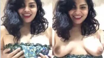 Sexy Desi Model Easily Flaunts Her Xxx Boobs At Home And In Cafe