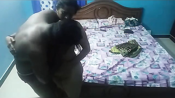 Tamil Aunty Experiences Intimate Pleasure With Pussy Licking Stimulation From Hubby