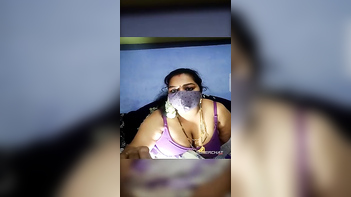 Sensuous Indian BBW Wife Gives Mind-Blowing Blowjob Experience