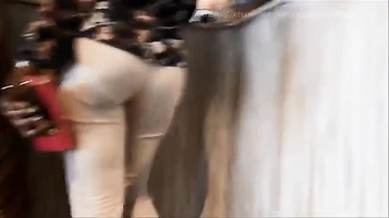 Amazing Sri Lankan Ass in Store, Hot Pussy Action, Mind-Blowing Blowjob