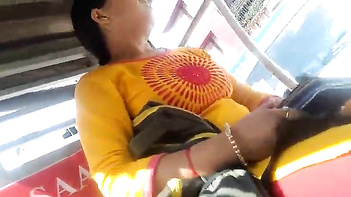 Fierce Indian Housewife Bouncing Her Massive Tits Wildly on Camera