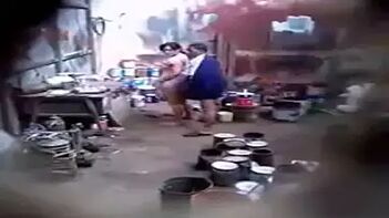Mature Aunty From Andhra Gets Nailed By Painter, Caught On Stealthy Hidden Cam