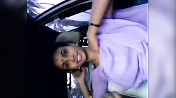 Tamil Aunty Shows Off Juicy Boobs, Lover Sucks Hard Nipples In Car