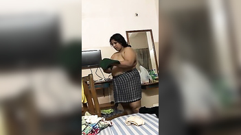 Perverted Desi Man Filming His Fat Spouse’s Massive Jugs In XXX Detail