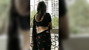 Desi Bhabi with Insane Curves and Wild Sex Moves