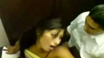Indian College Chick Gets Pounded in the Bathroom by Her Lover