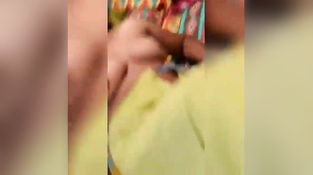 Desi Dehati Couple Caught Bangin' On Cam - Explicit Amateur Sex Tape