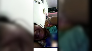 Desi Bhabi Flashing Her Juicy Boobs During Steamy Video Call With Lover
