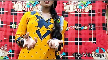 Shreya Bhabhi in Yellow Salwar Sucking Dick Like a Pro